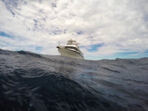 Boat in the middle of the sea